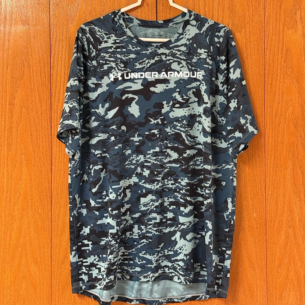 UnderArmor Tshirt
